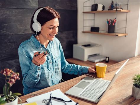 trabaja desde casa montando|trabajos para hacer desde casa.